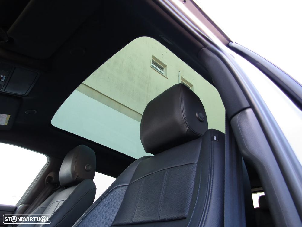 Land Rover Range Rover Evoque 1.5 P300e AWD R-Dynamic S Auto - 17