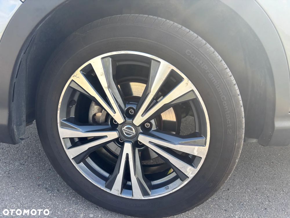 Nissan Qashqai 1.2 DIG-T N-Connecta EU6 - 26