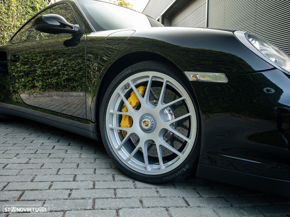 Porsche 911 (997) Turbo S PDK - 12