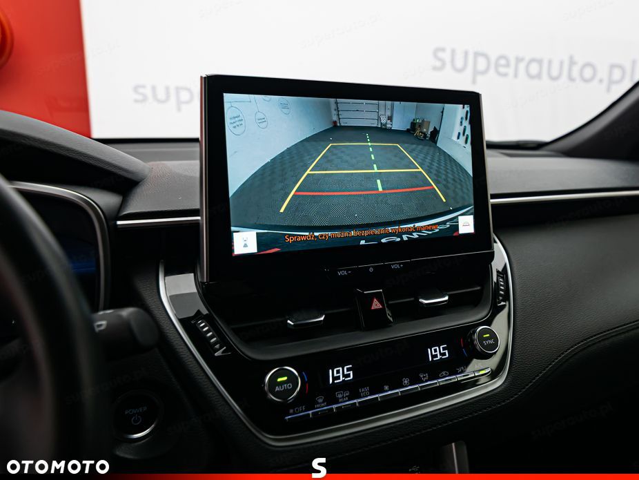 Toyota Corolla Cross 2.0 Hybrid Comfort - 16