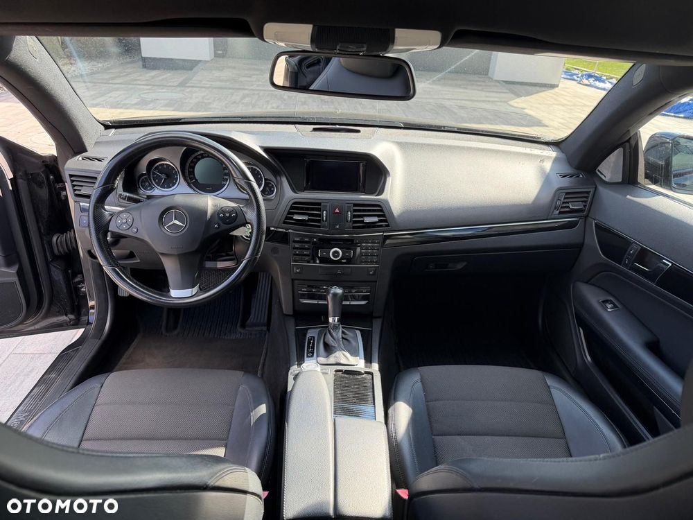 Mercedes-Benz Klasa E 200 CGI BlueEFFICIENCY Automatik Avantgarde - 21
