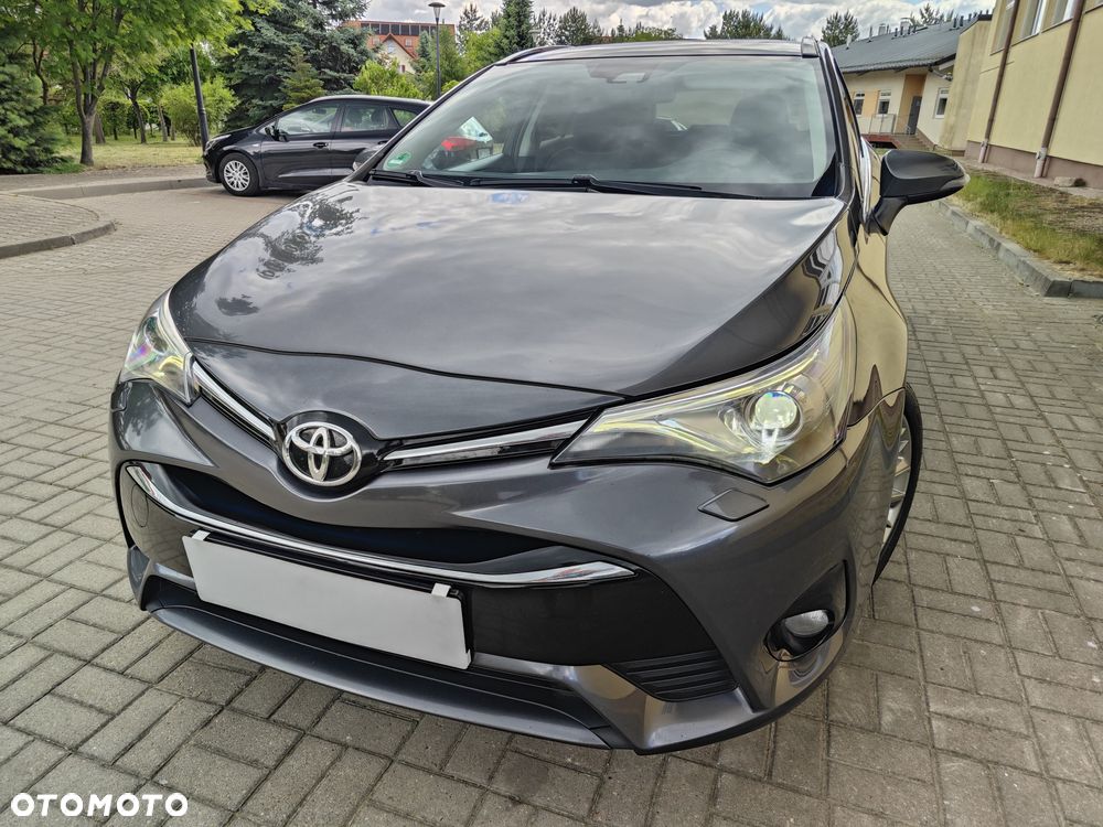 Toyota Avensis - 3
