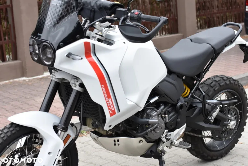 Ducati DesertX - 25