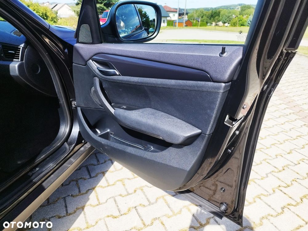BMW X1 xDrive20d - 31