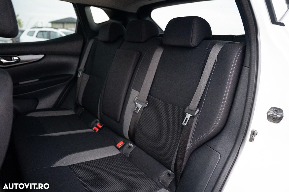 Nissan Qashqai - 22