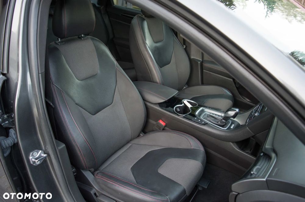 Ford Mondeo 2.0 TDCi STart-Stopp PowerShift-Aut ST-Line - 29
