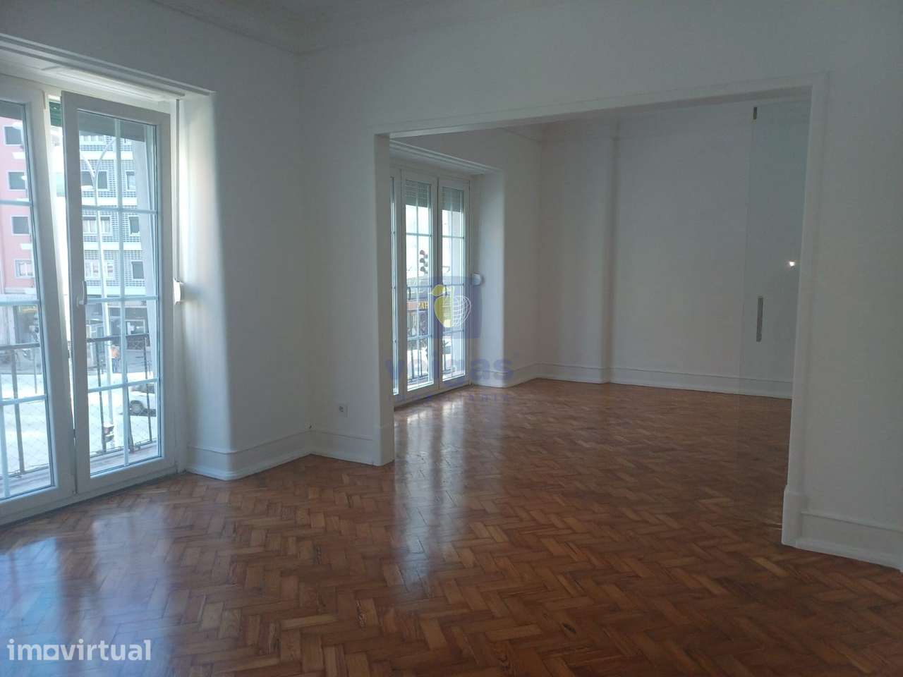 Apartamento T3+1 no Areeiro, Lisboa - Grande imagem: 3/40