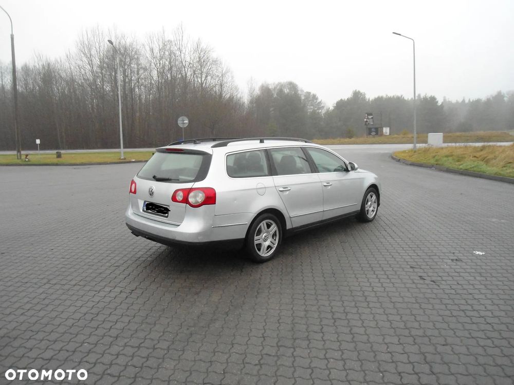 Volkswagen Passat Variant 2.0 TDI Comfortline - 3