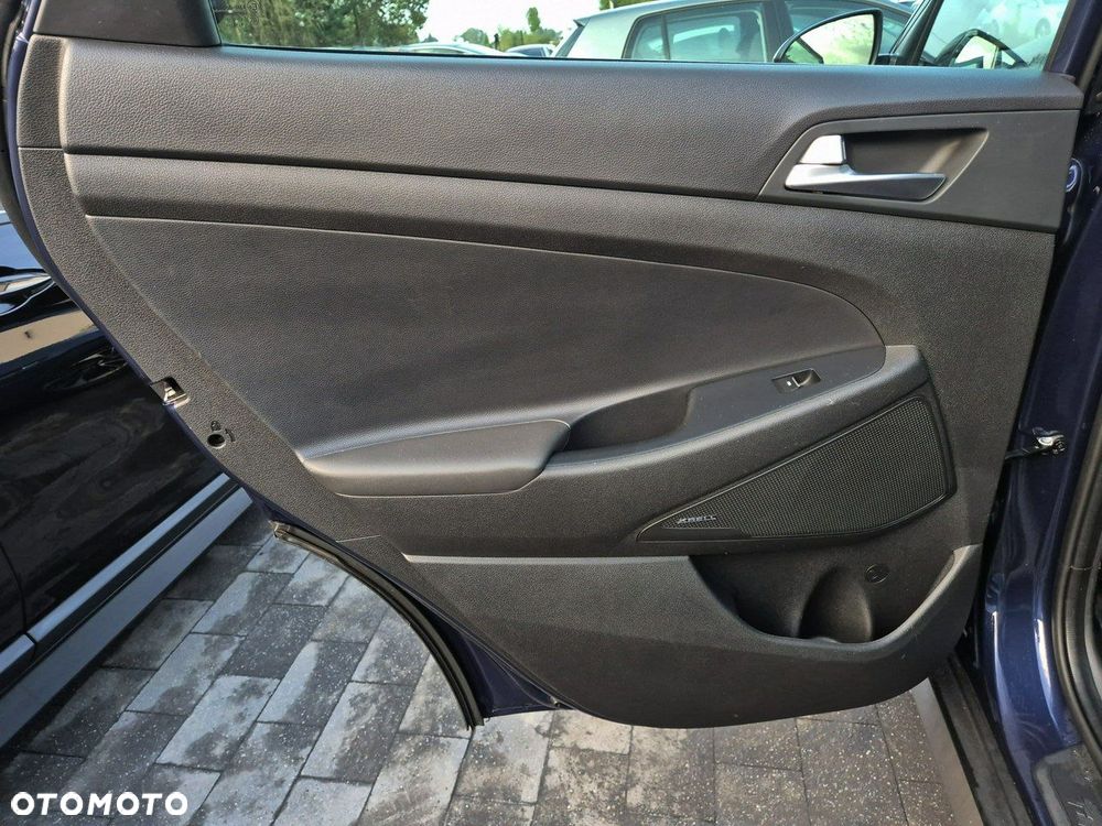 Hyundai Tucson 2.0 CRDI 4WD Automatik Premium - 18