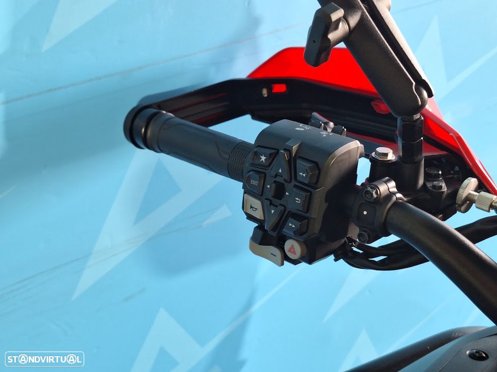 Honda Africa Twin 1100 DCT - 8