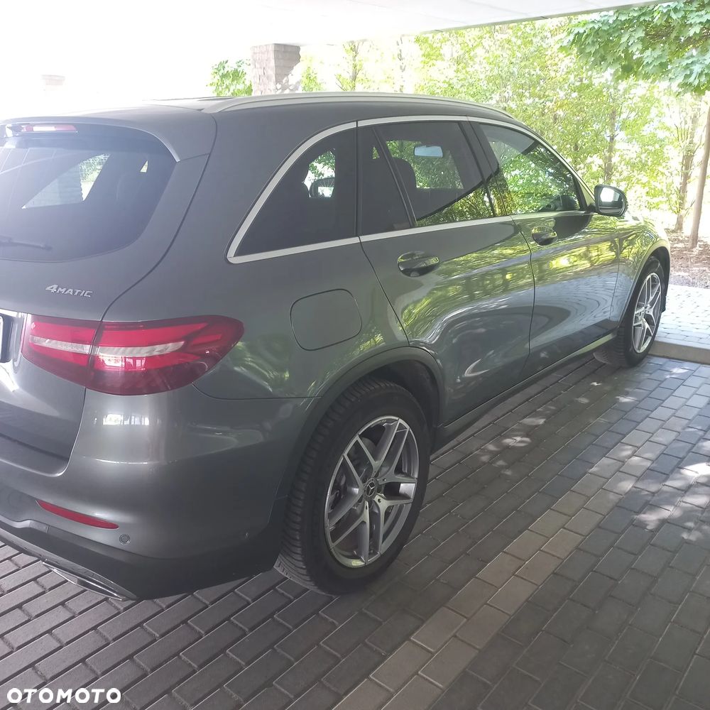 Mercedes-Benz GLC - 6