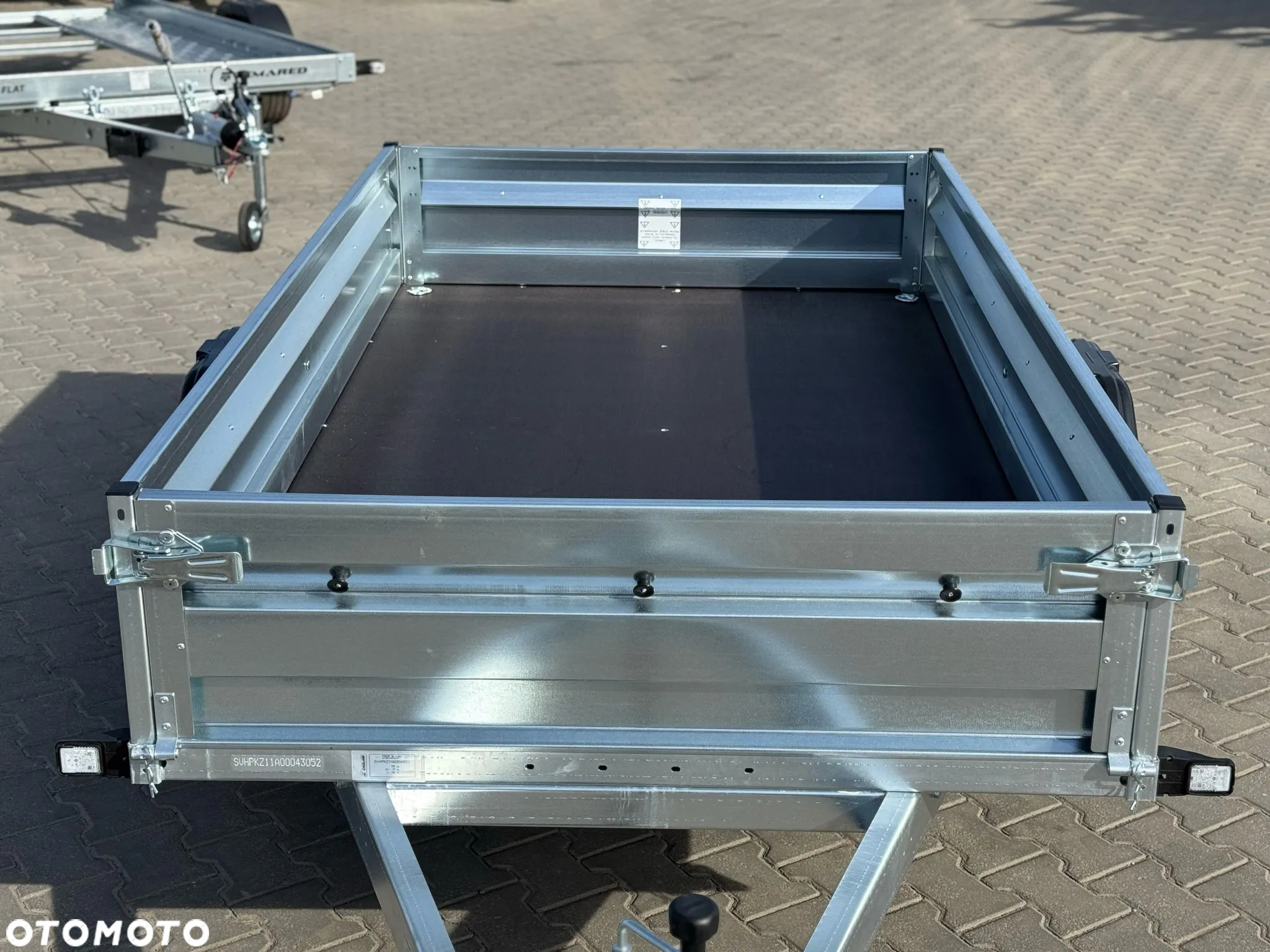 Zaslaw Dostawa Przyczepka na resorze DMC750kg 230x132x35cm SOLIDNA I MOCNA! resorówka - 15