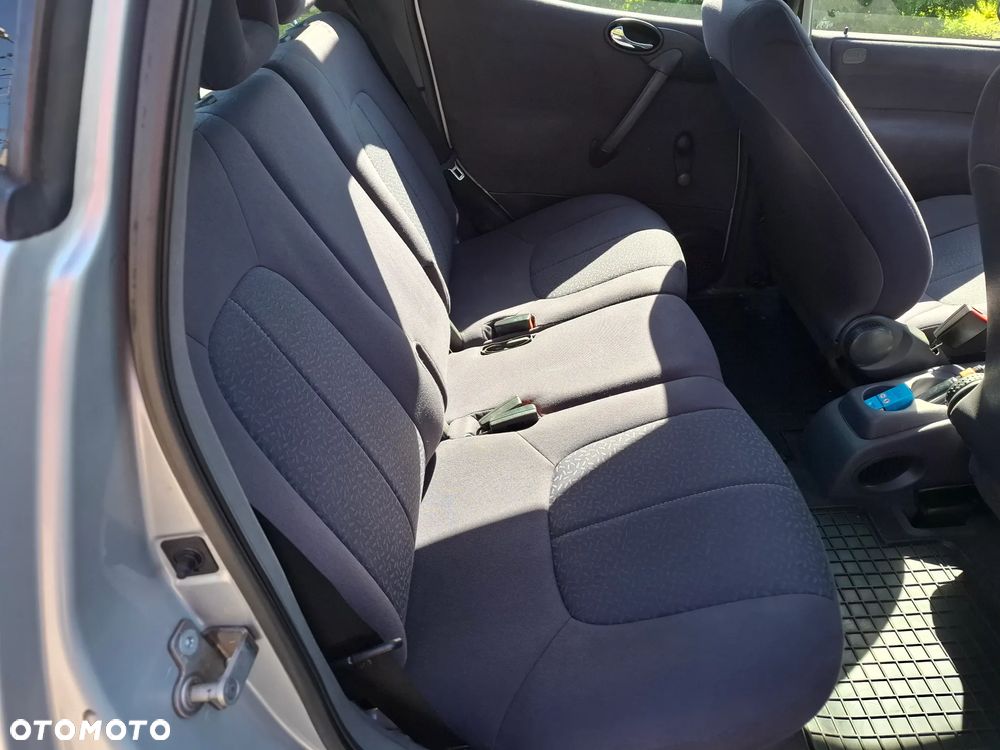 Mercedes-Benz Klasa A 160 Classic Piccadilly - 18