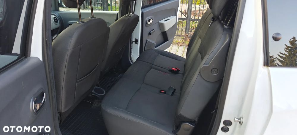 Dacia Lodgy SCe 100 Laureate - 10