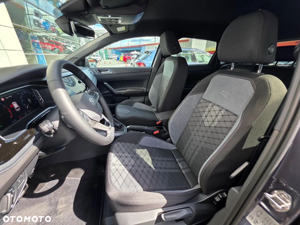 Volkswagen Polo 1.0 TSI R-Line Plus DSG - 21
