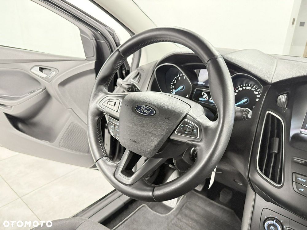 Ford Focus 1.0 EcoBoost 99g Start-Stopp-System SYNC Edition - 26