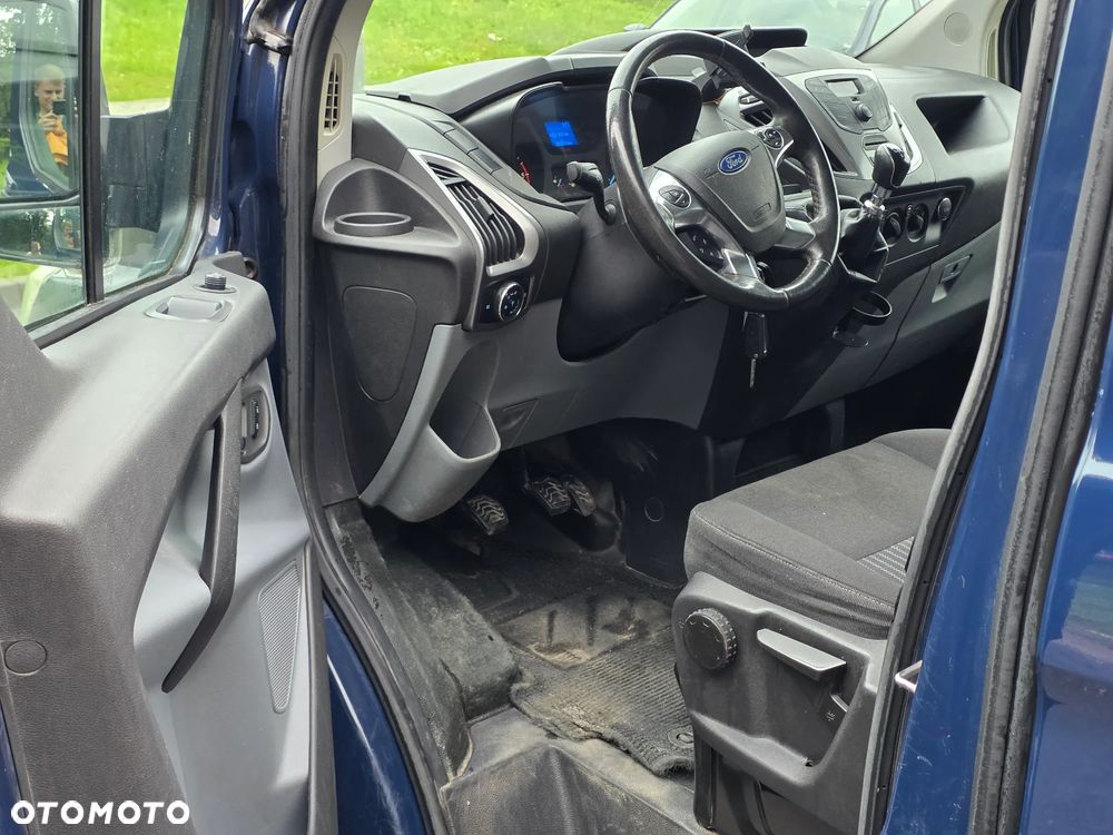 Ford Transit Custom - 10
