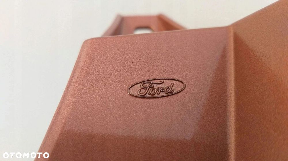 FORD FIESTA MK8 ZDERZAK tylny nowy chrome copper - 4