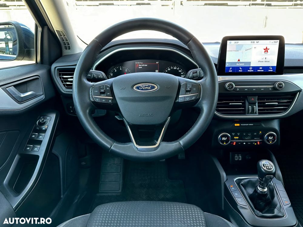 Ford Focus 1.0 EcoBoost MHEV Titanium - 12