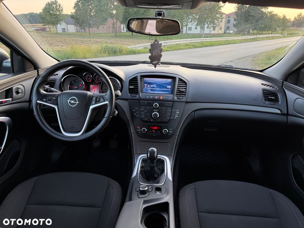 Opel Insignia 2.0 CDTI - 8