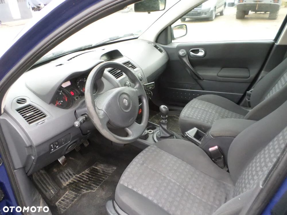 Renault Megane 1.9 dCi Dynamique - 6