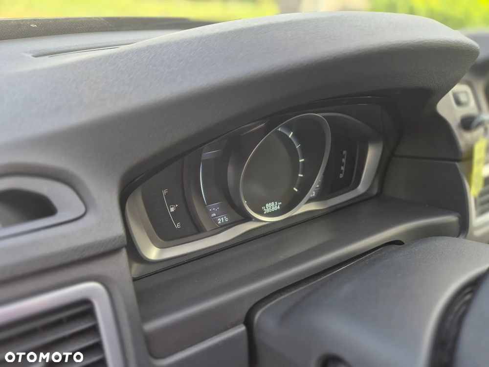 Volvo V70 D4 Drive-E Momentum - 7