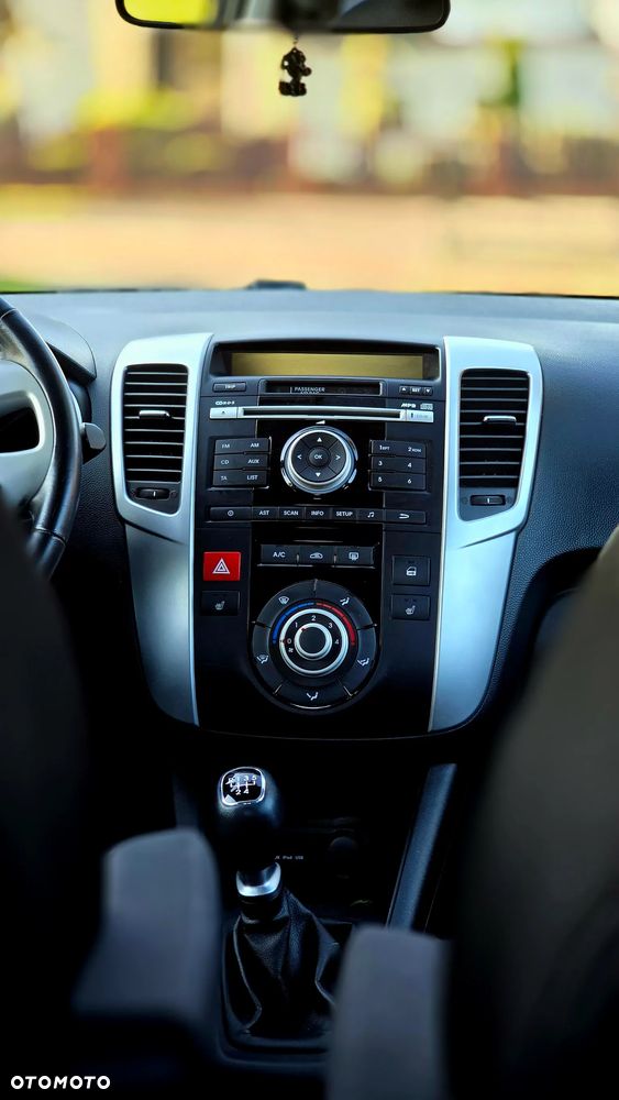 Kia Venga 1.4 CVVT Dream Team Edition - 13