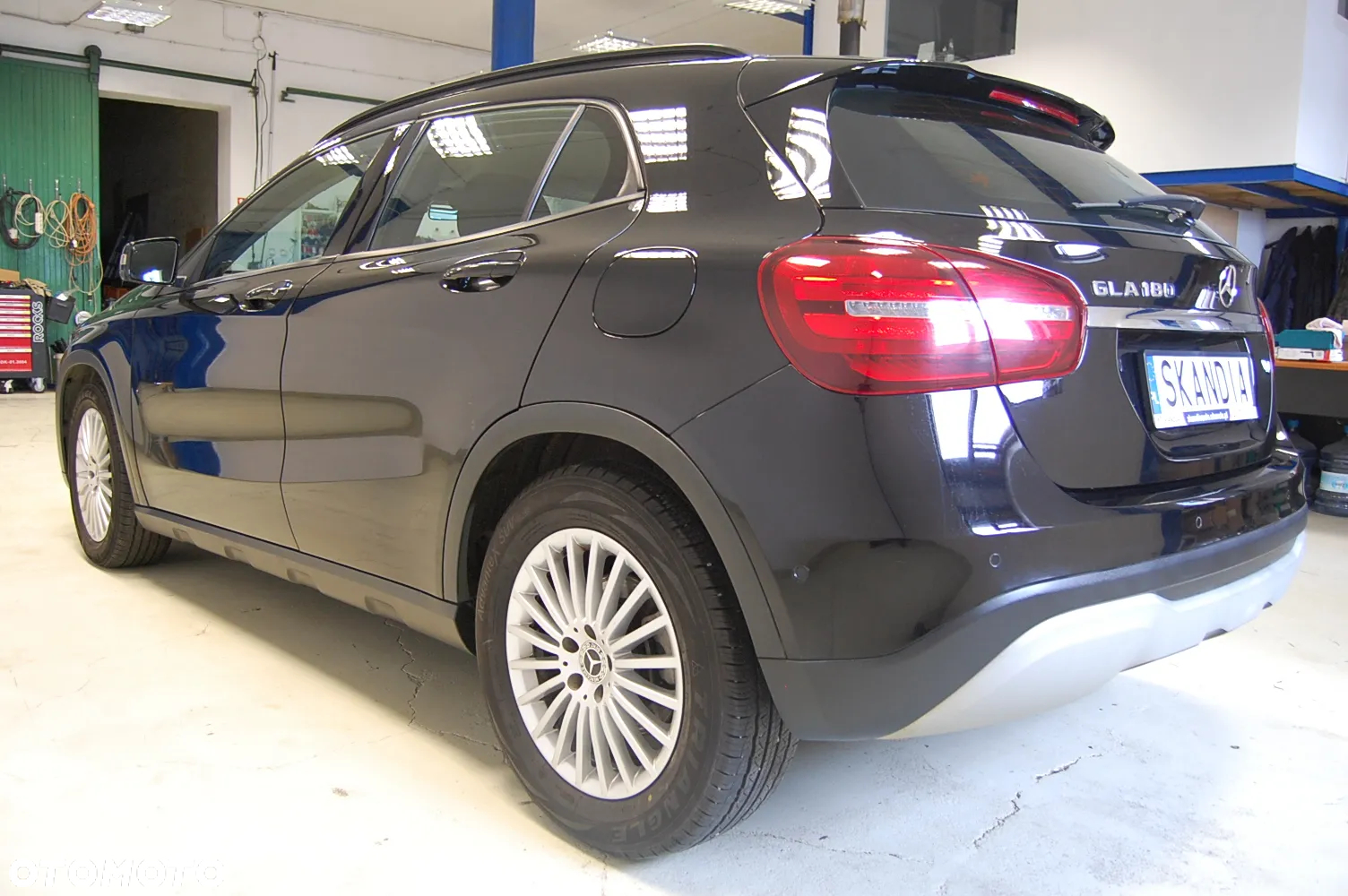 Mercedes-Benz GLA 180 (CDI) d 7G-DCT - 6