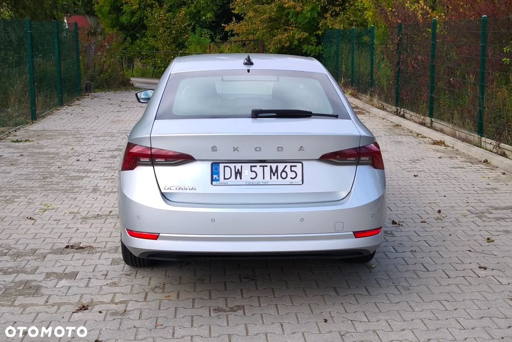 Skoda Octavia 2.0 TDI Ambition - 6