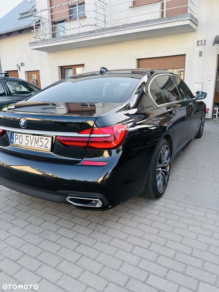 BMW Seria 7 - 8