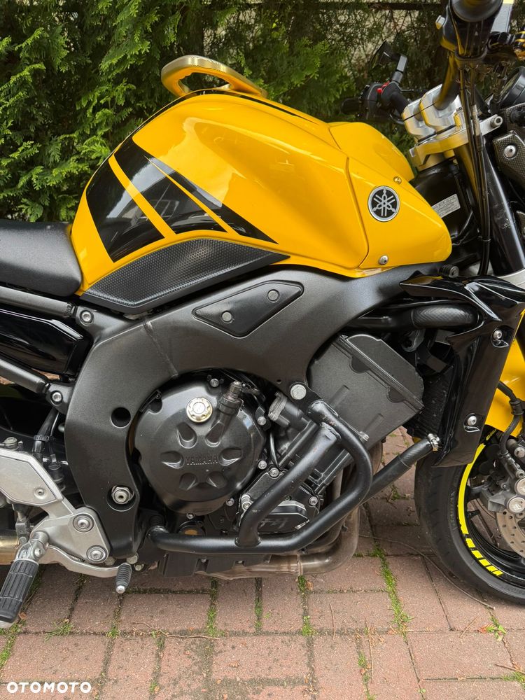 Yamaha FZ - 7