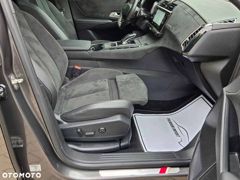 DS Automobiles DS 7 Crossback 1.6 PureTech GPF Performance Line + - 27