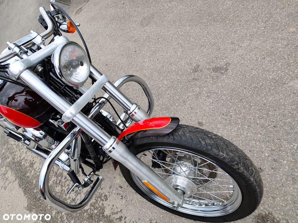 Harley-Davidson Dyna Super Glide - 11