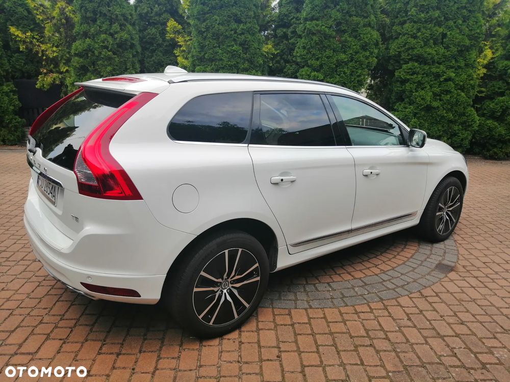 Volvo XC 60 T5 Drive-E Summum - 11