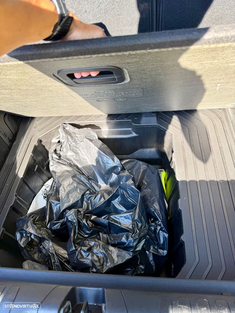 Ford Puma 1.0 EcoBoost Hybrid ST-LINE X DESIGN - 11