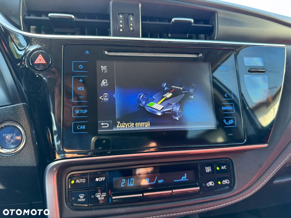 Toyota Auris Hybrid 135 Premium - 17