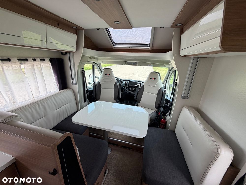 PILOTE P746C Expression - 18