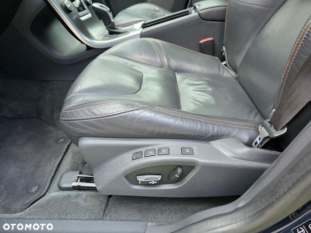 Volvo XC 60 - 14