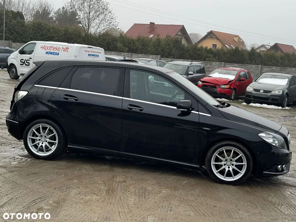 Mercedes-Benz Klasa B 200 CDI BlueEFFICIENCY EDITION 1 - 7