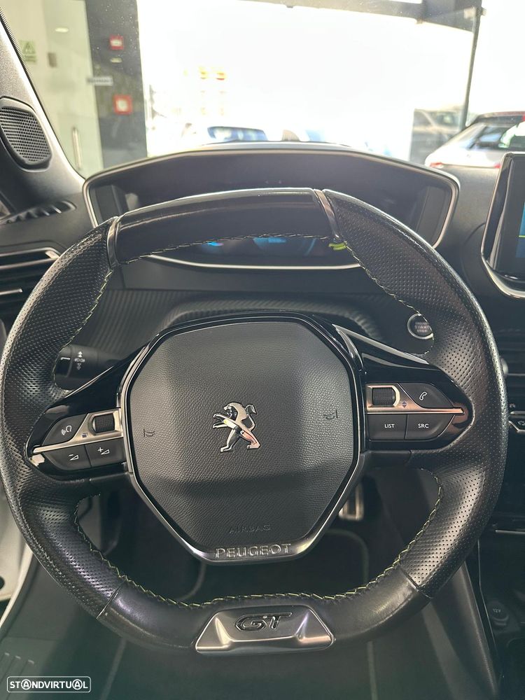 Peugeot e-2008 GT - 9