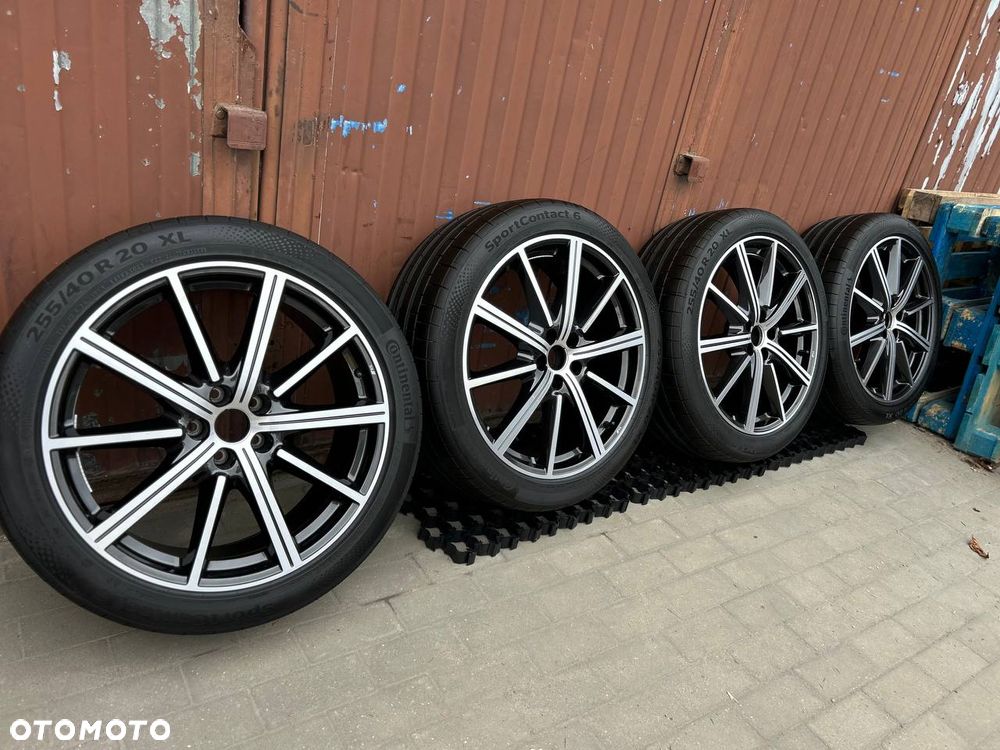 Zestaw Felg nowych AUDI RS r20 (Q5 ,A5, A6,A7) - 2