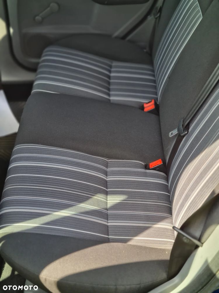 Ford Focus 1.6 TDCi cDPF Trend - 6