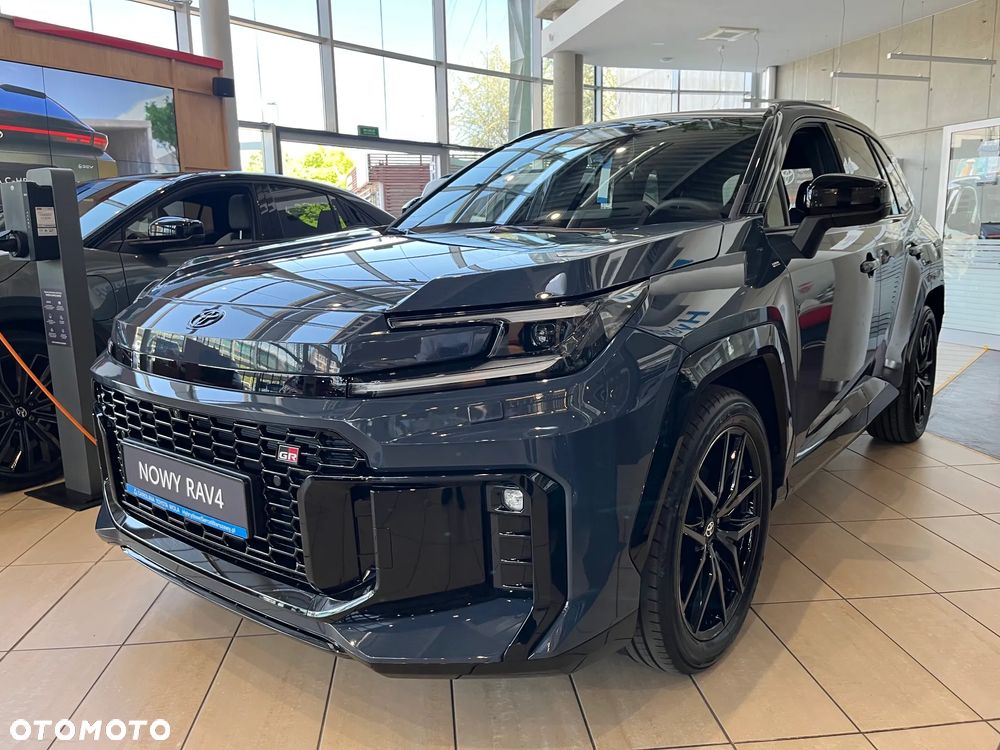 Toyota RAV4 - 1