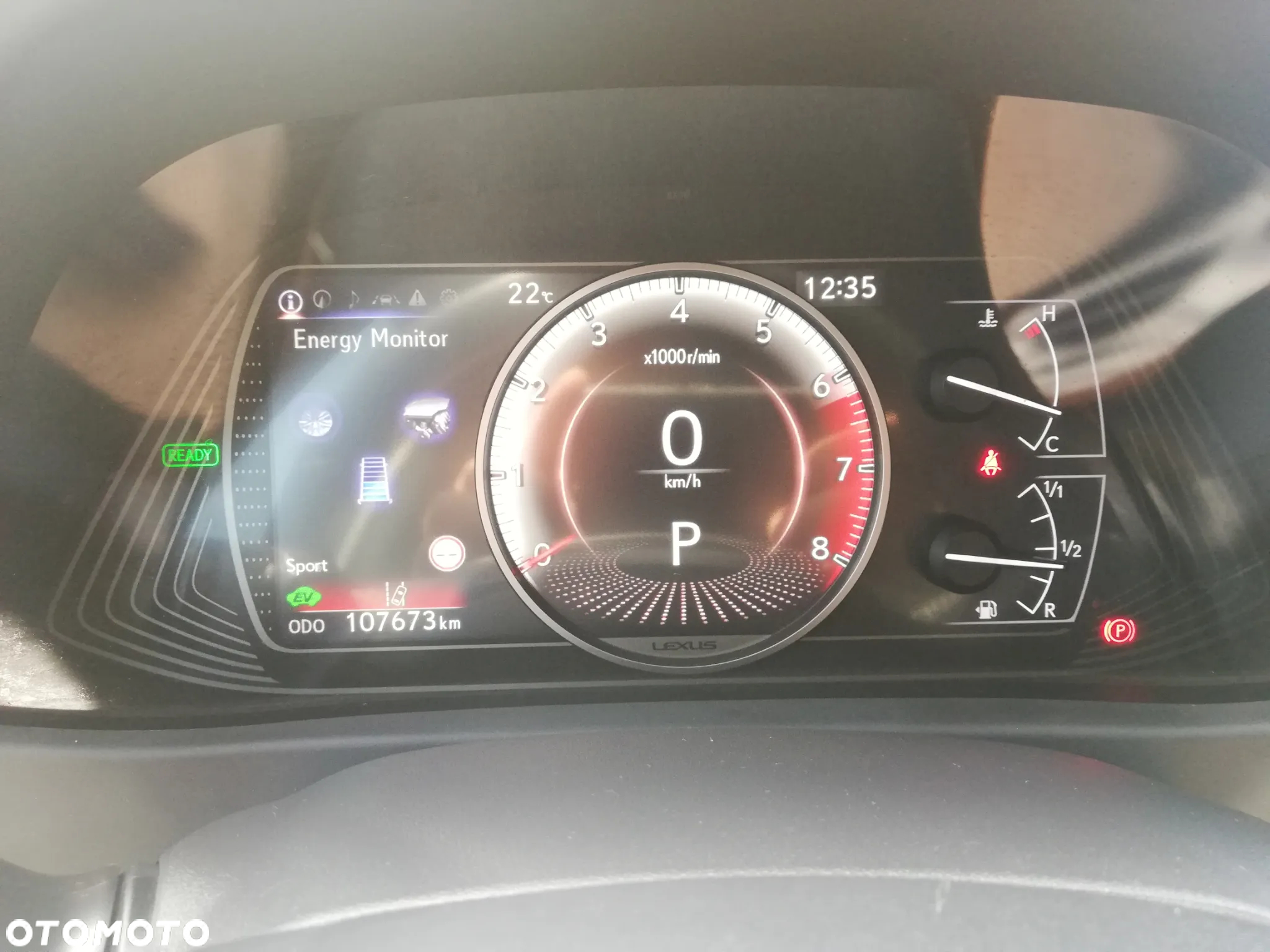 Lexus UX - 12