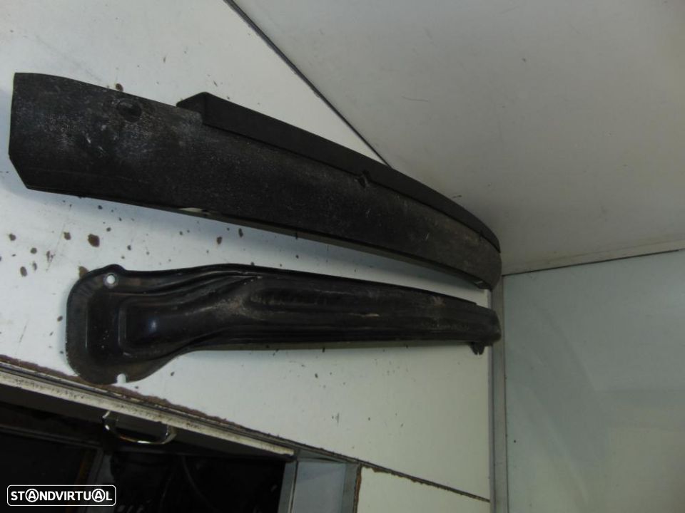 VW Passat carrinha 96 a 2002 REFORÇOS DE  pára-choques - 8
