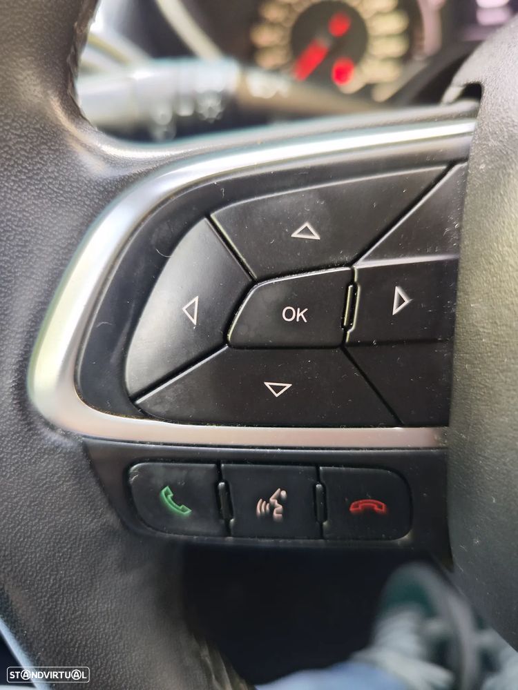 Fiat Tipo Station Wagon 1.3 M-Jet Easy - 29