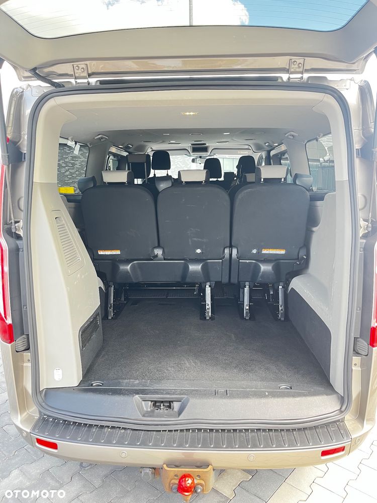 Ford Tourneo Custom - 6