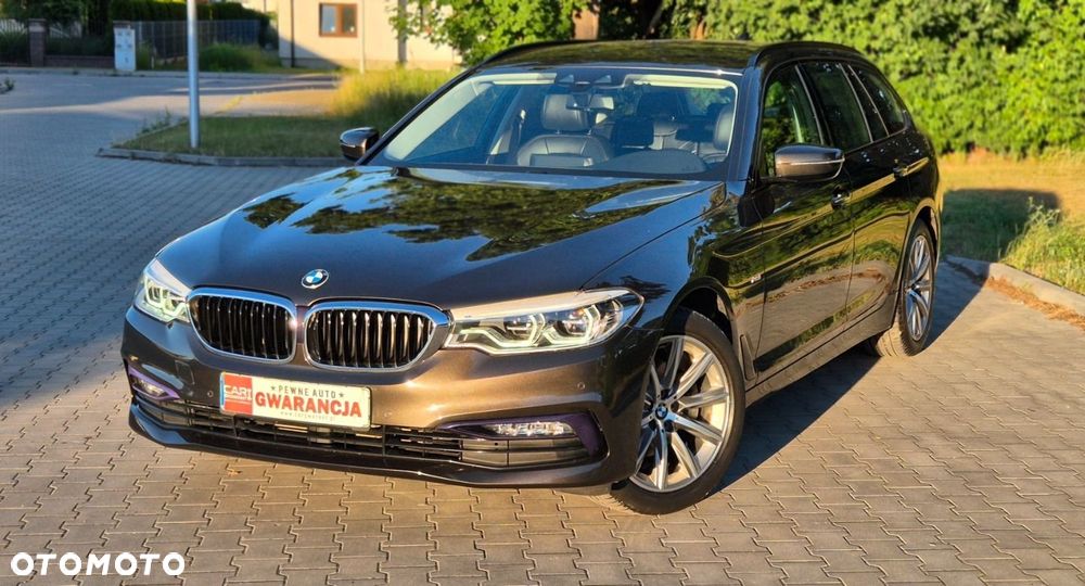 BMW Seria 5 520d Sport Line - 40