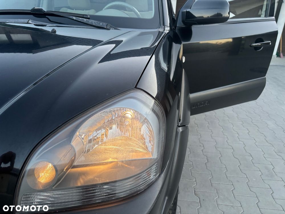 Hyundai Tucson 2.0 CRDi Active - 12