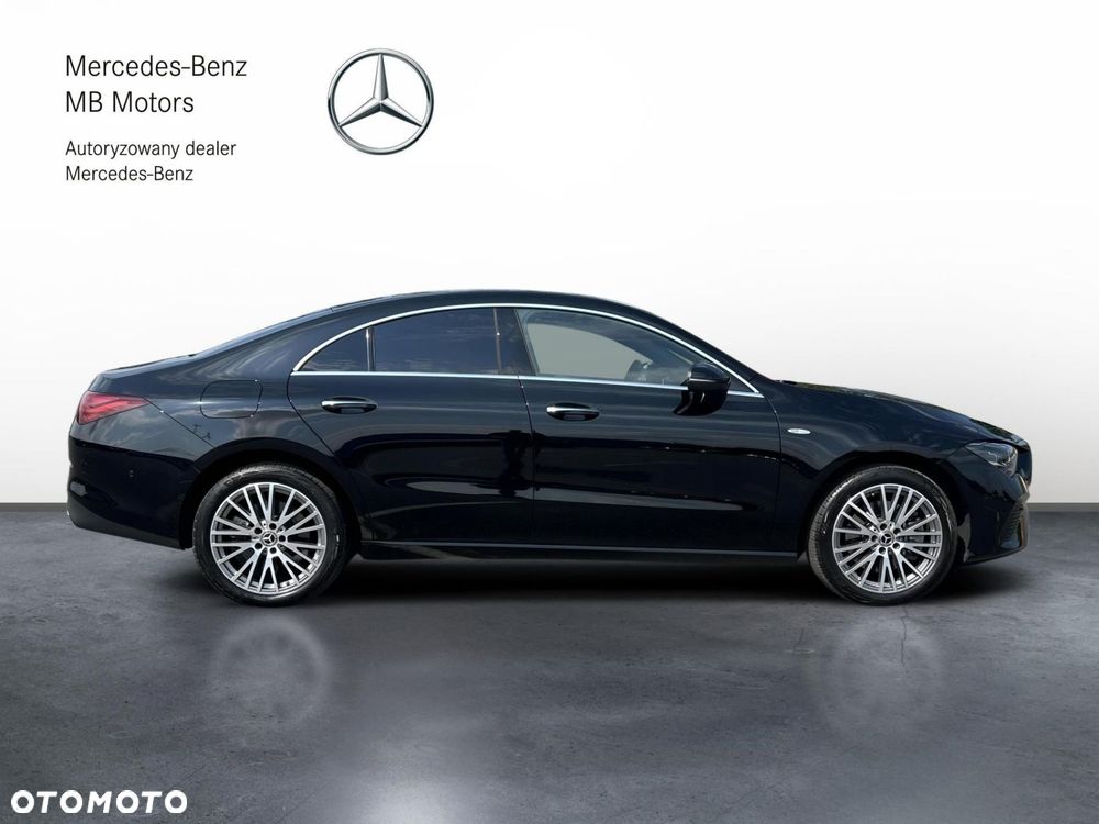 Mercedes-Benz CLA 250 E Progressive 8G-DCT - 7